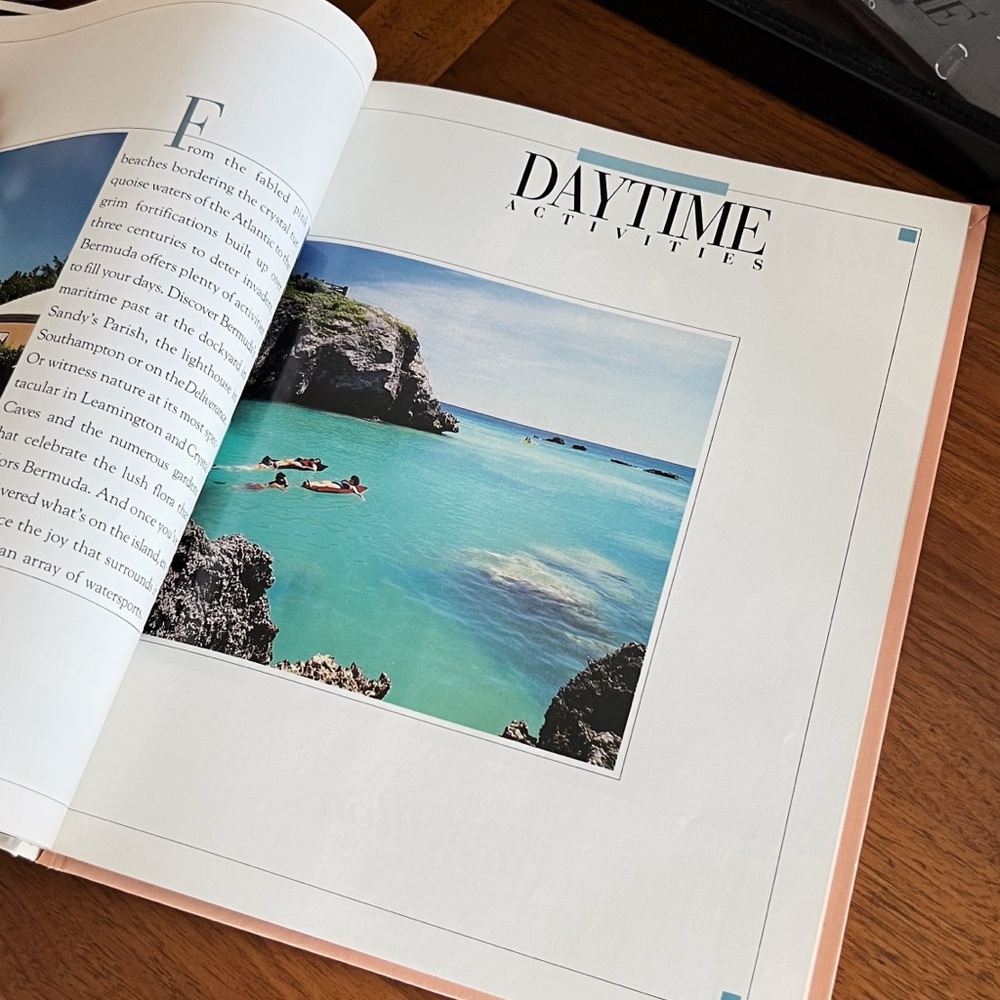 1988/1989 VACATION BERMUDA VINTAGE COFFEE TABLE BOOK - Picture 4 of 11